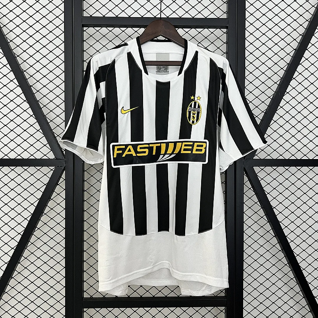 Retro Juventus 2003/2004 Jersey
