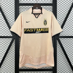 Retro Juventus 2003/2004 Jersey