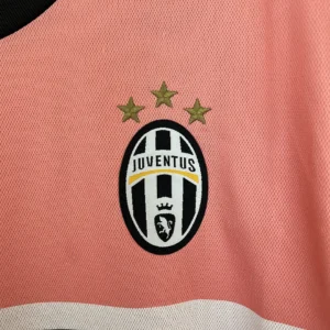 Retro Juventus 2015/2016 Away Jersey