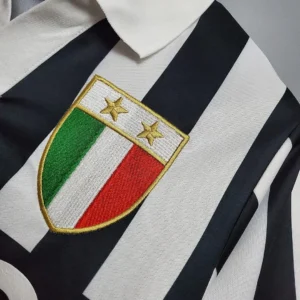 Retro Juventus 1984/1985 Home Jersey
