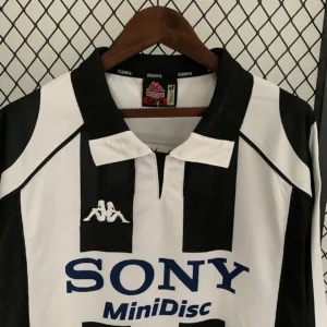 Retro Long Sleeve Juventus 1997/1998 Home Jersey
