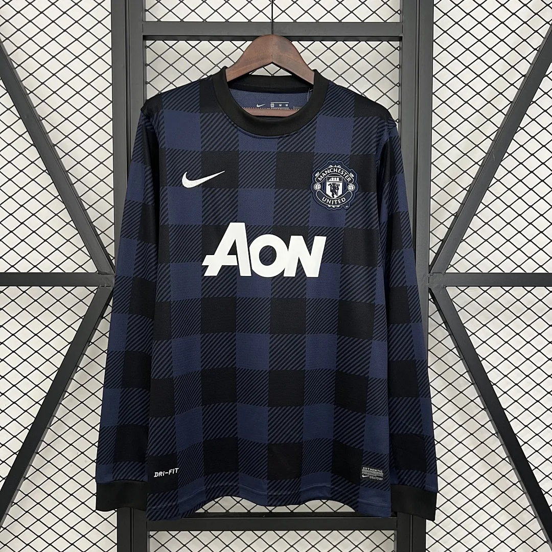 Retro Long Sleeve Manchester United 2013/2014 Black Jersey