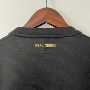 Retro Long Sleeve Real Madrid 2011/2012 Jersey