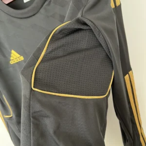 Retro Long Sleeve Real Madrid 2011/2012 Jersey