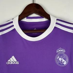 Retro Long Sleeve Real Madrid 2016/2017 Jersey