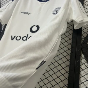 Retro Manchester United 2000/2001 Away Jersey