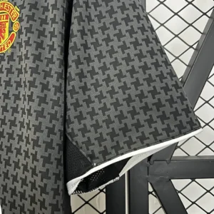Retro Manchester United 2003/2005 Away Jersey