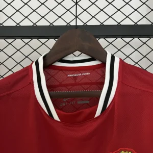 Retro Manchester United 2011/2012 Home Jersey