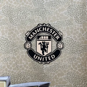 Retro Manchester United 2019/2020 Away Jersey