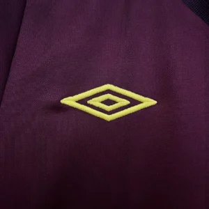 Retro Manchester City 2012/2013 Away Jersey