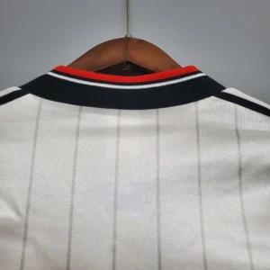 Retro Manchester United 1983 Away Jersey