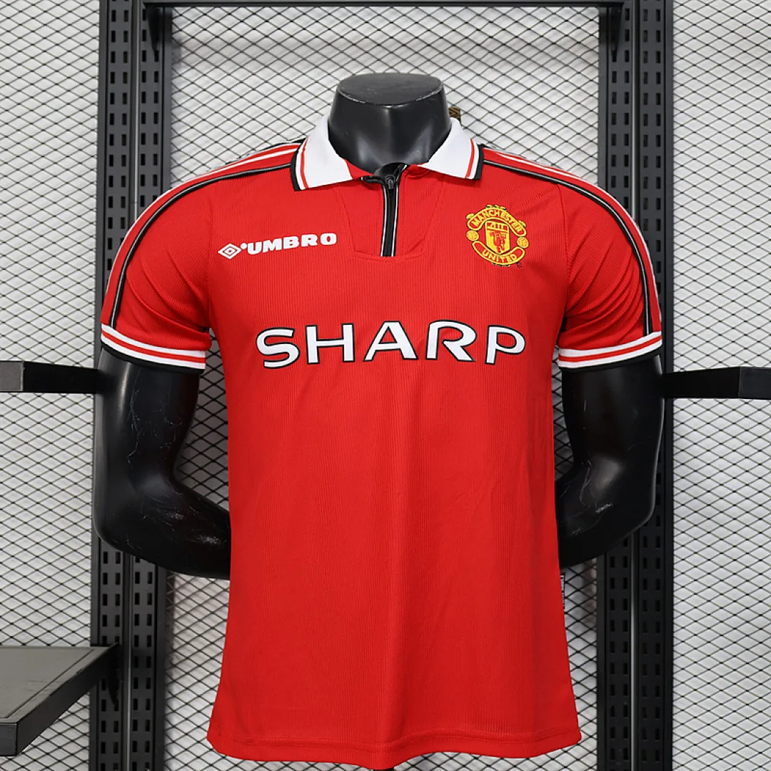 Retro Player Manchester United 1998/1999 Home Jersey