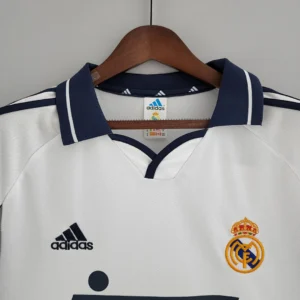 Retro Real Madrid 2000/2001 Home Jersey