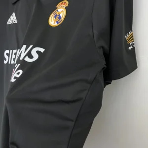 Retro Real Madrid 2002/2003 Jersey