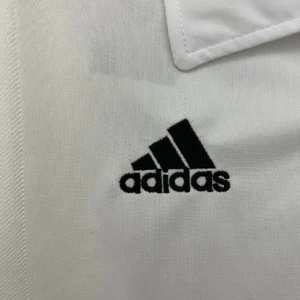 Retro Real Madrid 2002/2003 Jersey