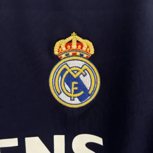 Retro Real Madrid 2004/2005 Away Jersey