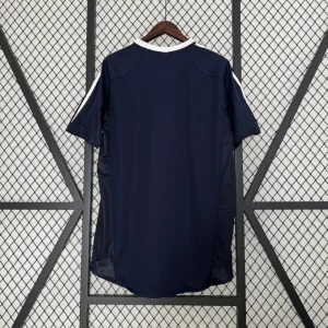 Retro Real Madrid 2004/2005 Away Jersey