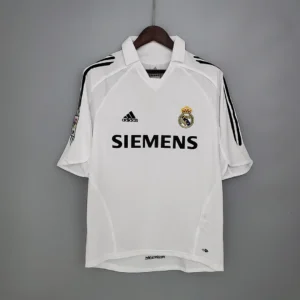 Retro Real Madrid 2005/2006 Home Jersey