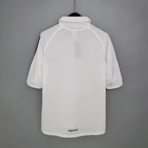 Retro Real Madrid 2005/2006 Home Jersey