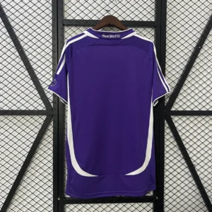 Retro Real Madrid 2006/2007 Jersey