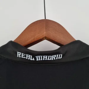 Retro Real Madrid 2009/2010 Away Jersey