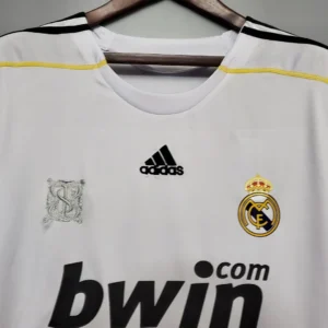 Retro Real Madrid 2009/2010 Home Jersey