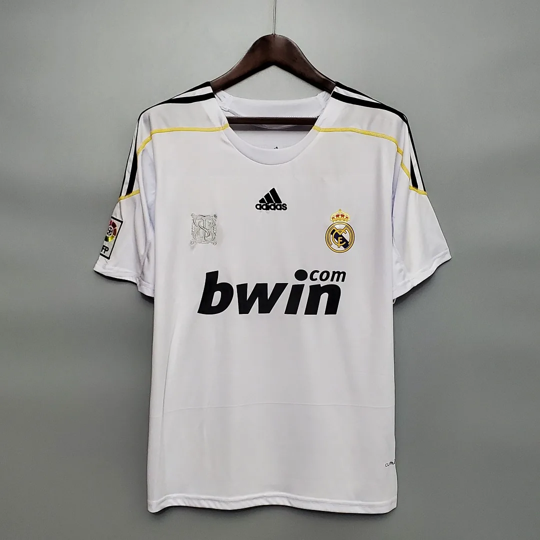 Retro Real Madrid 2009/2010 Home Jersey