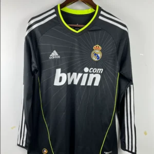 Retro Real Madrid 2010/2011 Away Jersey