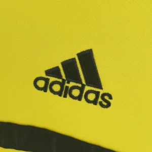 Retro Real Madrid 2011/2012 Goalkeeper Yellow Jersey