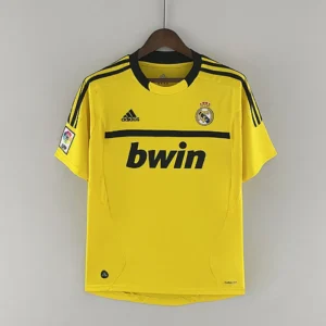 Retro Real Madrid 2011/2012 Goalkeeper Yellow Jersey