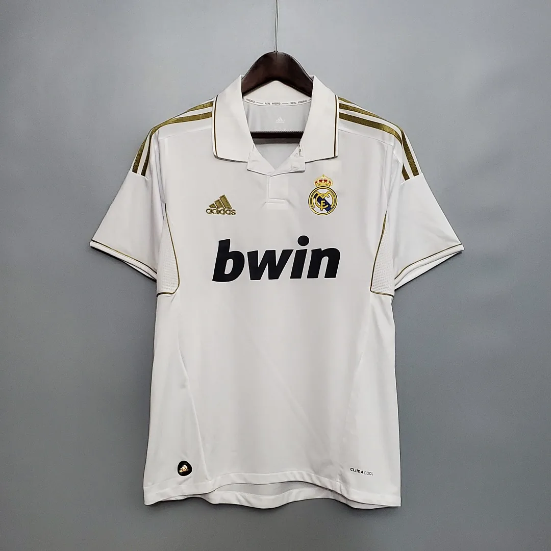 Retro Real Madrid 2011/2012 Home Jersey