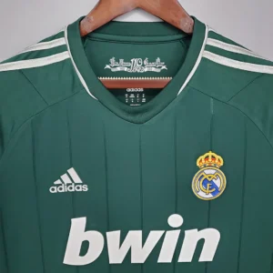 Retro Real Madrid 2012/2013 Third Jersey