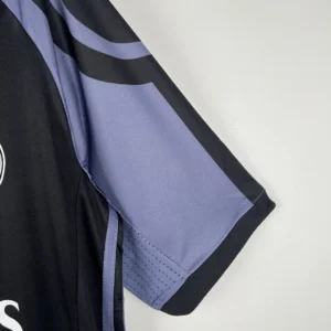 Retro Real Madrid 2016/2017 Jersey