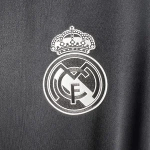 Retro Real Madrid 2016/2017 Jersey