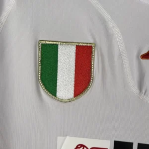 Retro Roma 2001/2002 Away Jersey