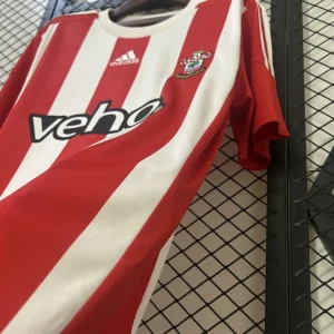 Retro Southampton 2015/2016 Home Jersey