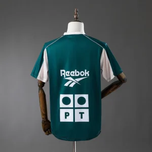 Sporting CP 2000/2001 Training Retro Jersey