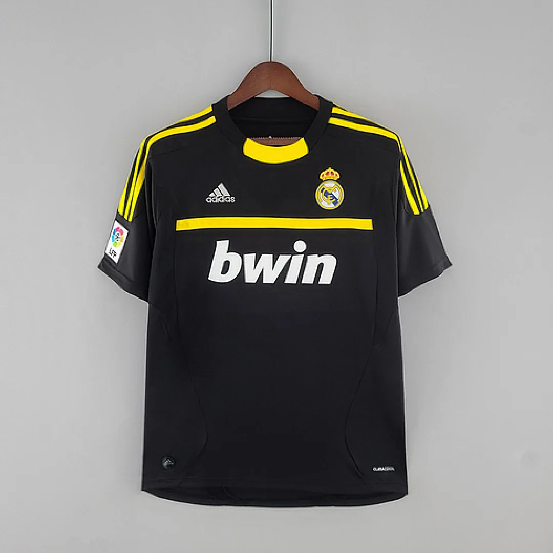 Vintage Real Madrid 2011/2012 Goalkeeper Black Jersey